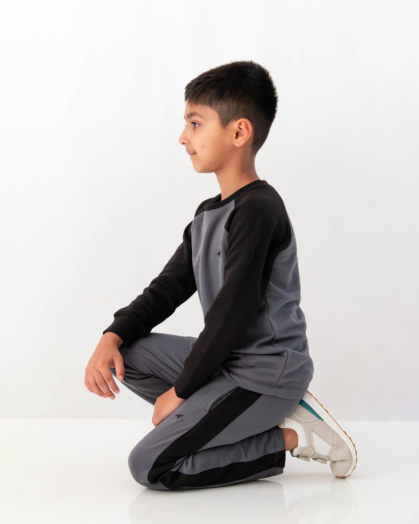 BOYS SWEAT & TROUSER - SOLSIT