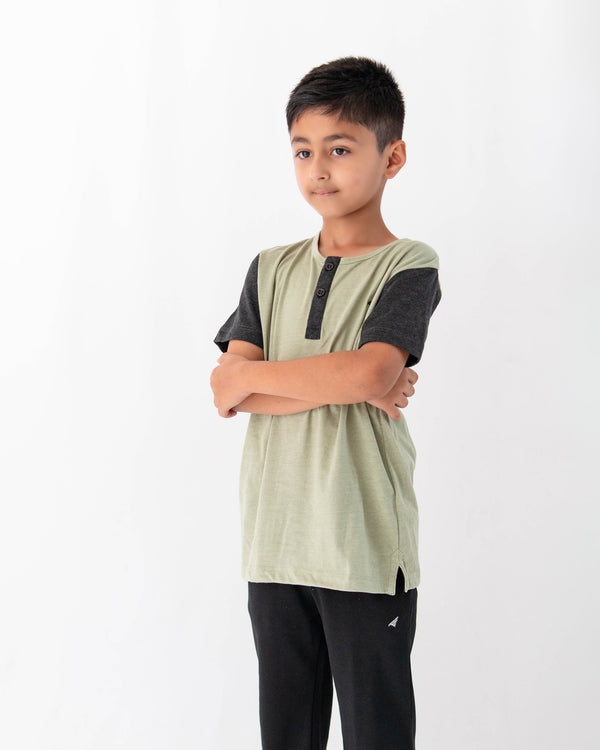 BOYS HENLEY SHIRT - YANDRA